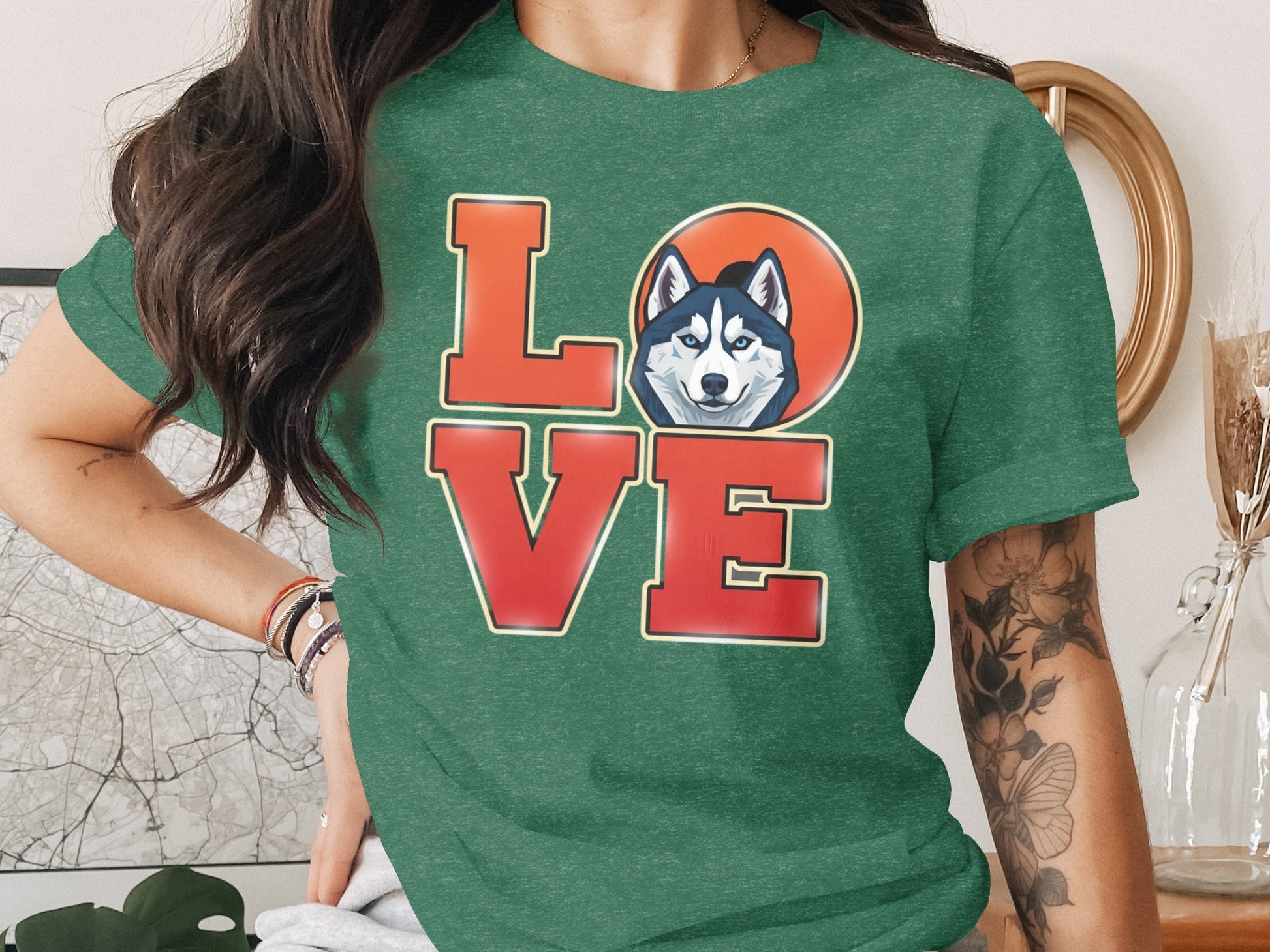 Love Husky Graphic Design Green T-shirt product type
