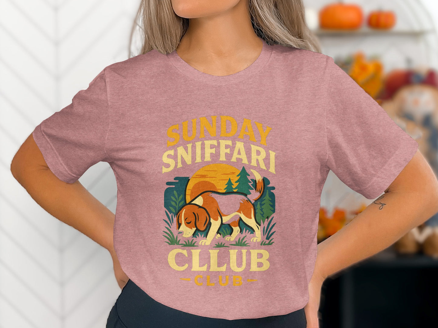 Sunday Sniffari Club Beagle Graphic T-Shirt product type