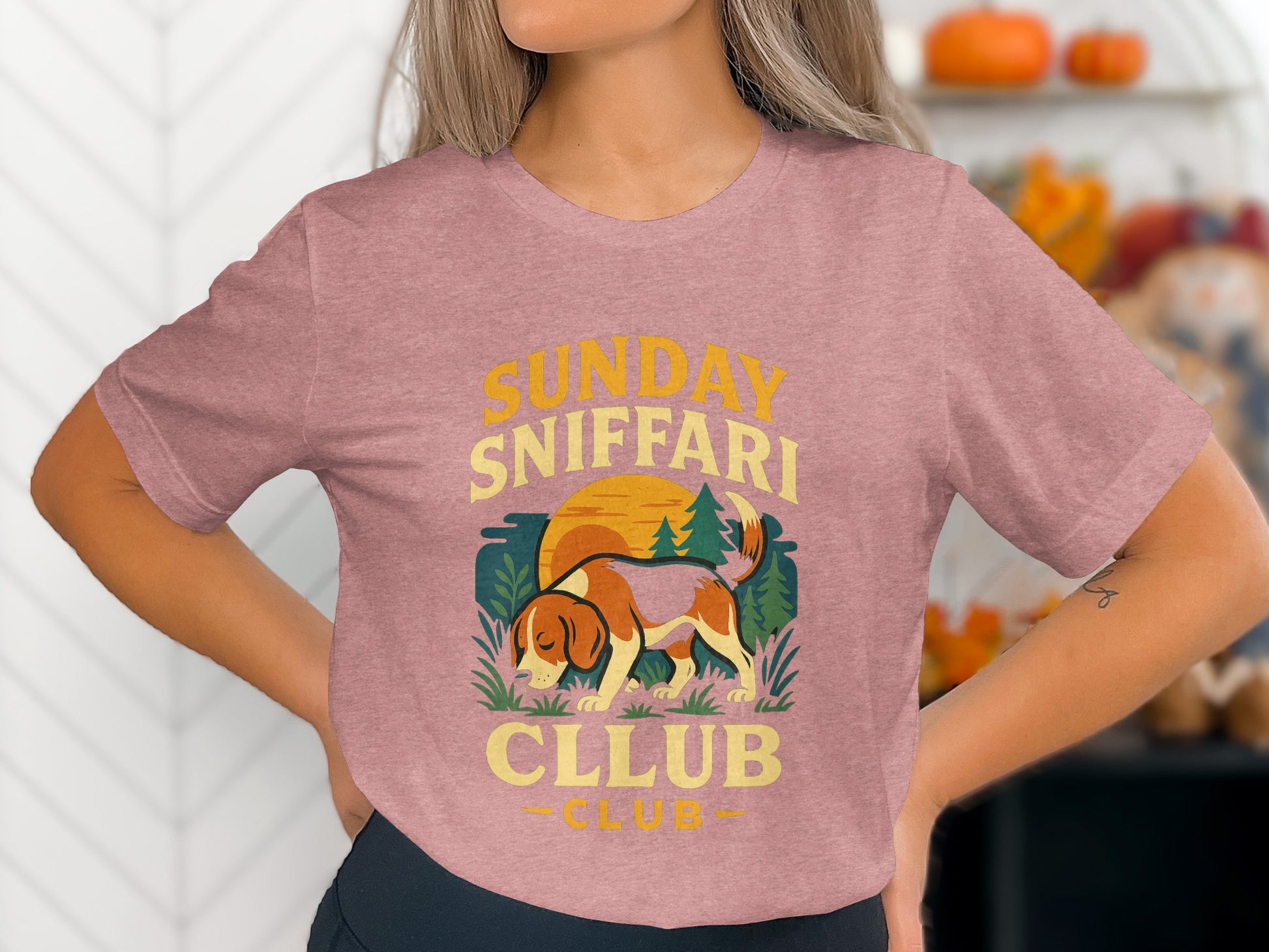 Sunday Sniffari Club Beagle Graphic T-Shirt product type