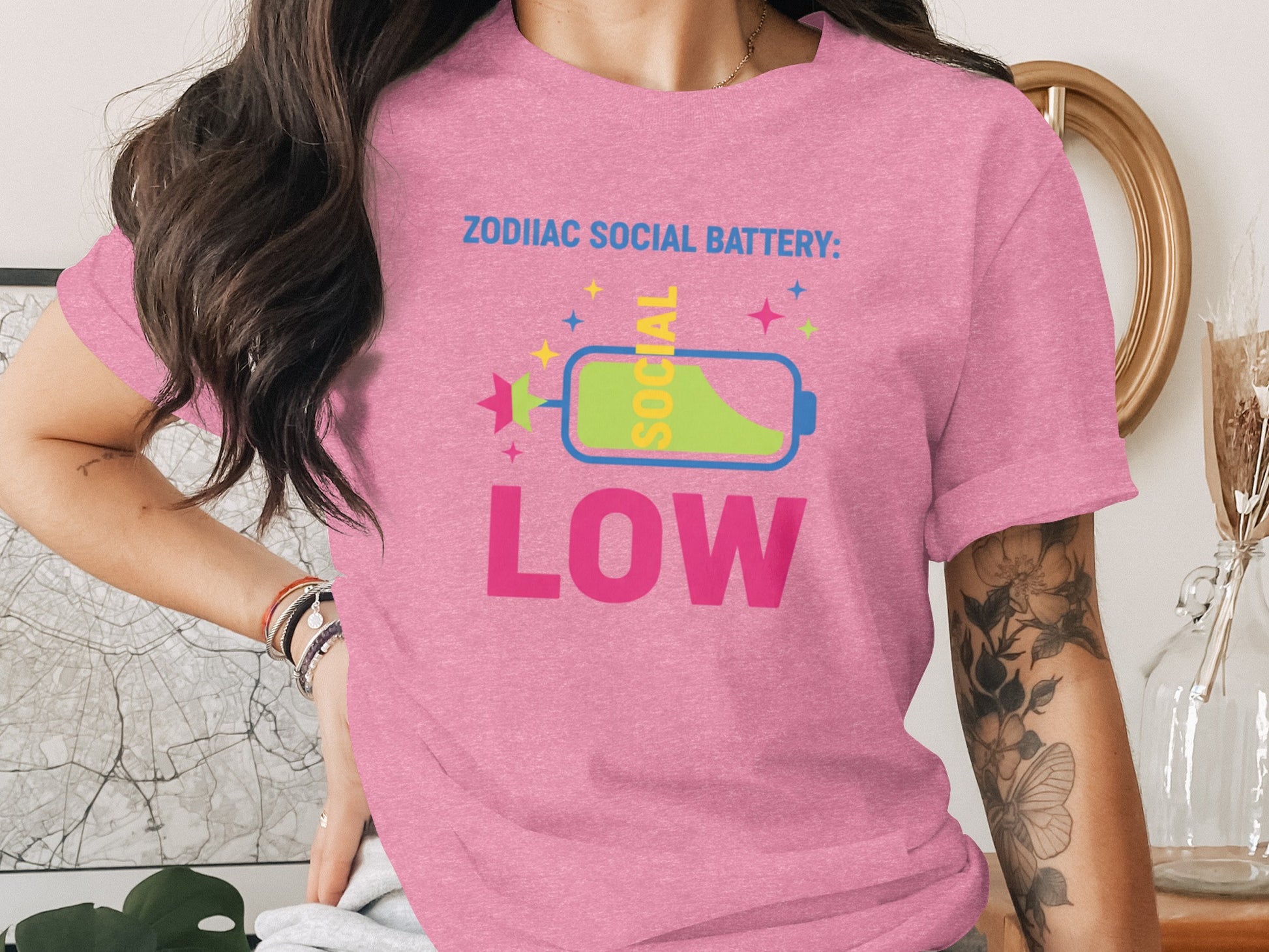 FUNNY LOW SOCIAL BATTERY ZODIAC T-SHIRT