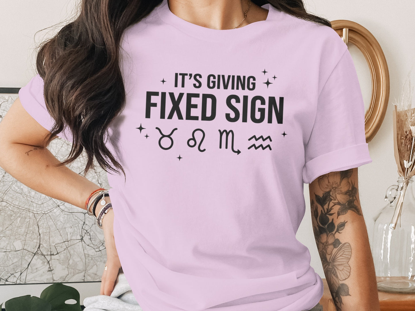 It's Giving Fixed Sign Astrology T-shirt