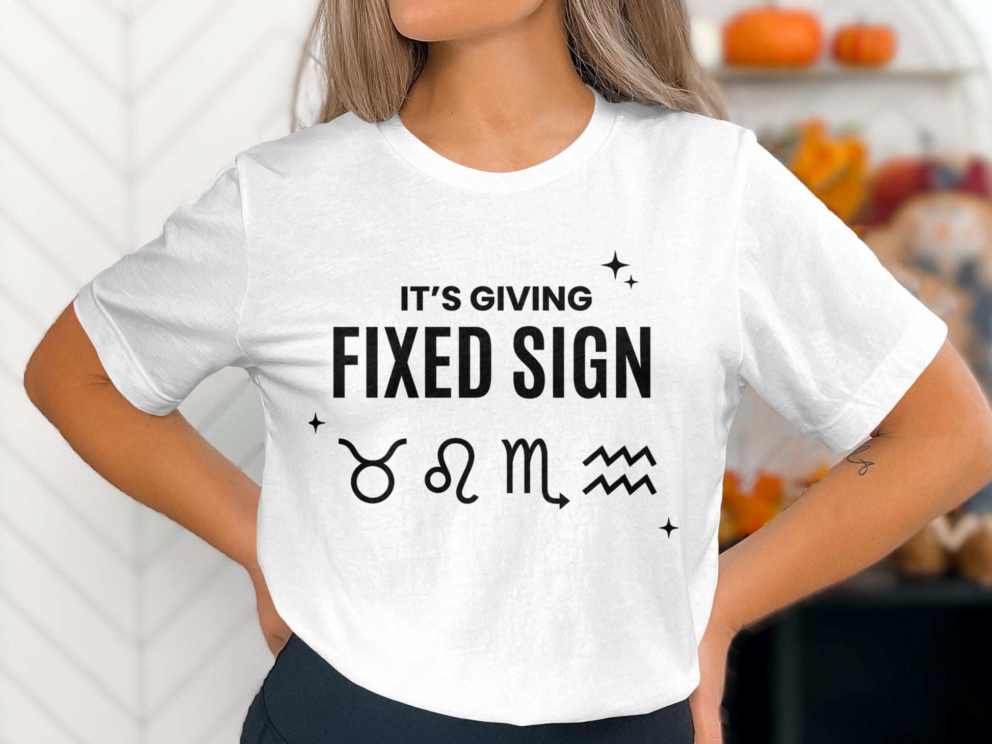 It's Giving Fixed Sign Zodiac T-Shirt