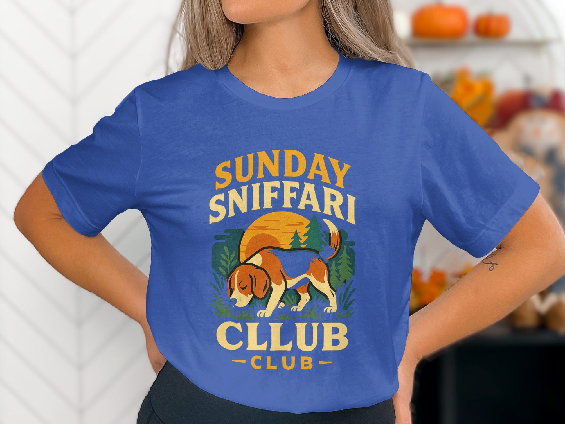Sunday Sniffari Cllub Club Graphic Tee Shirt product type