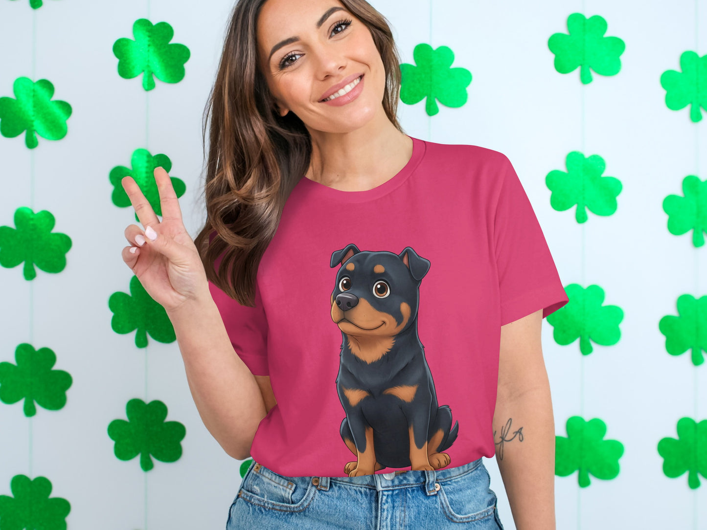 Cute Rottweiler Graphic Tee for Dog Lovers Product