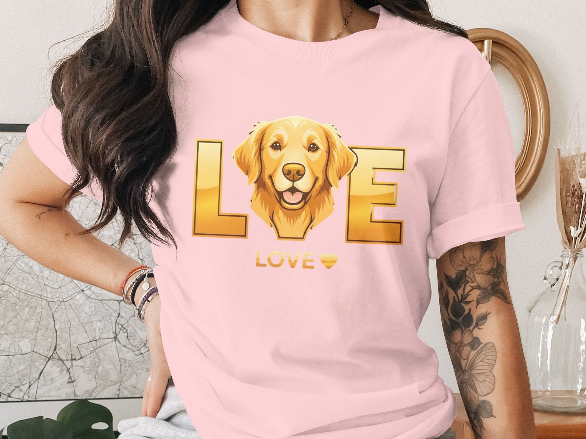Golden Retriever Love Graphic T-Shirt product type